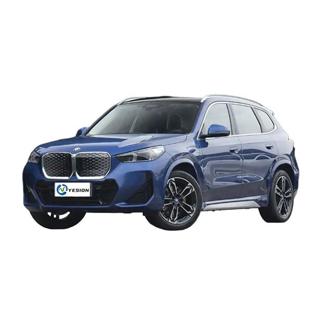 BMW-1X1